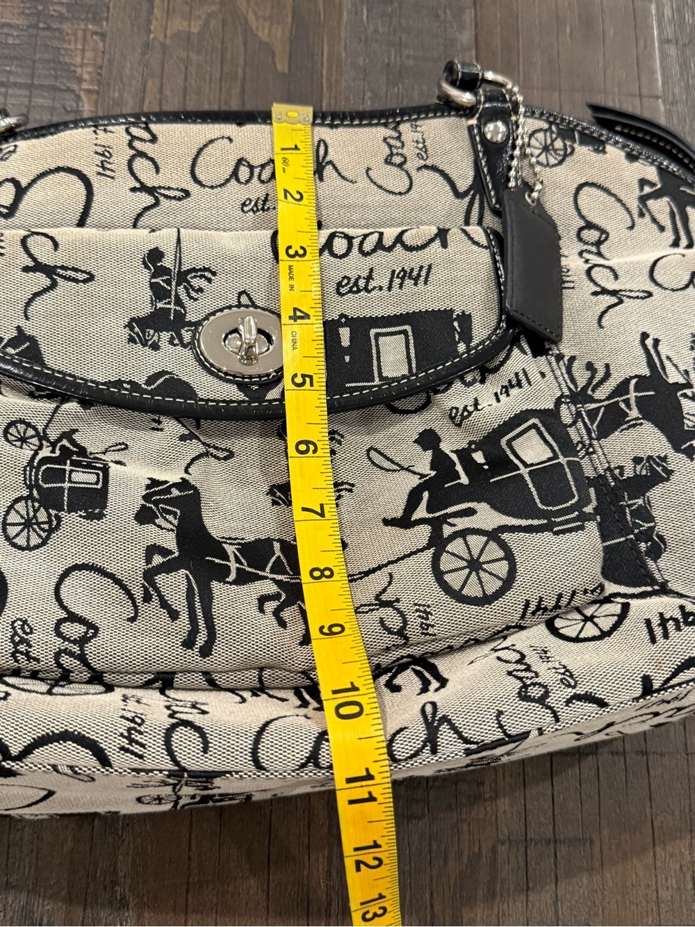Vintage Coach Horse & Carriage Logo Canvas Leah Tote Shoulder Purse - Picture 15 of 16